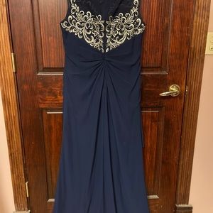 Mother of the bride dress.  Slight snag in front, hard to see. Very flattering